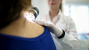 Primul centru multidisciplinar integrat pentru tratarea melanomului deschis în cadrul spitalului Euroclinic. Pacienţii beneficiază de acum de un parcurs complet de îngrijire: diagnostic, tratament şi monitorizare, toate într-un singur loc
