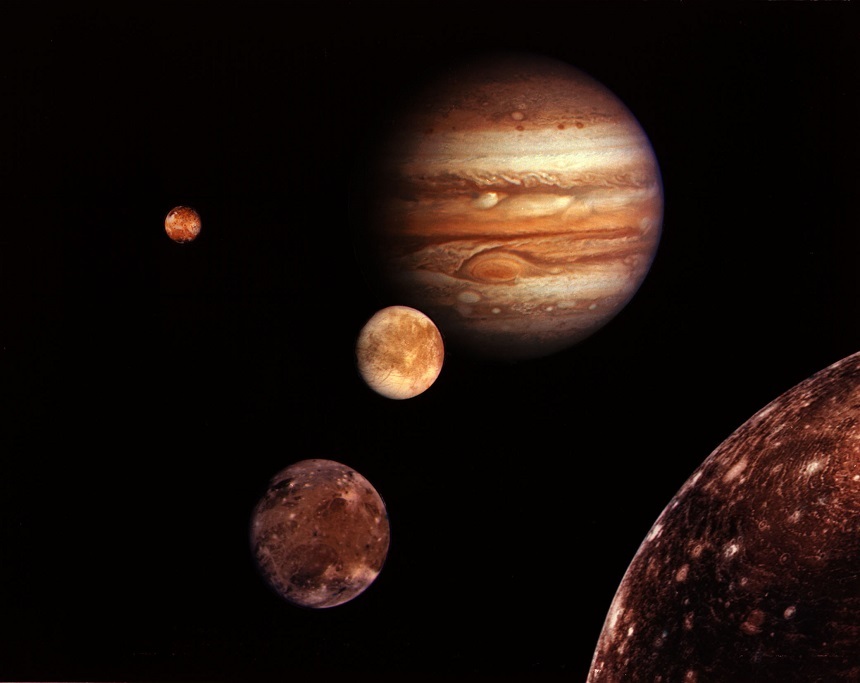 Astronomii au descoperit alte 10 luni în jurul planetei Jupiter, între care una se roteşte în sens opus celorlalte