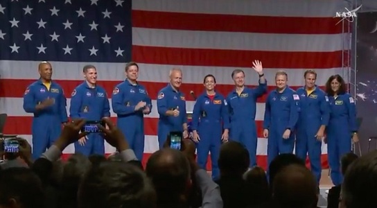 NASA a anunţat astronauţii care vor participa la primele misiuni în spaţiu cu echipaj uman care vor fi lansate de SUA după 2011