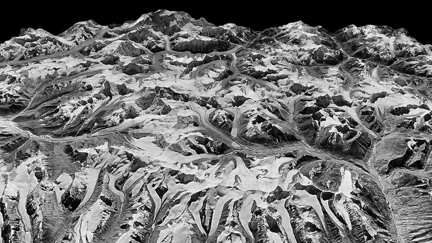Topirea gheţarilor, studiată cu ajutorul imaginilor din satelit folosite pentru spionaj