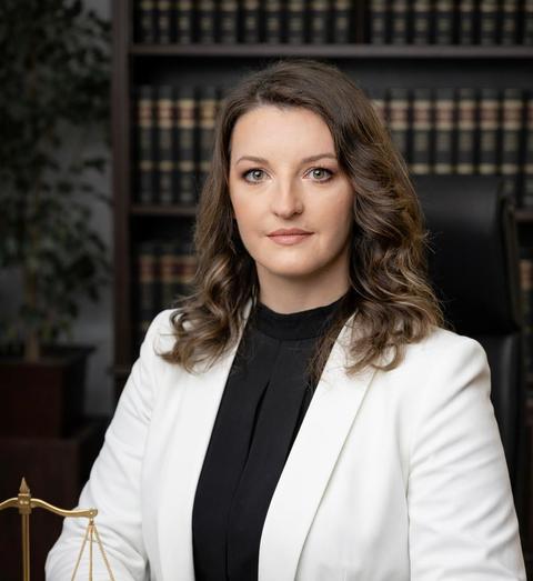 STRATEGIA CARE A DUS LA DESFIINŢAREA ÎN TOTALITATE A UNEI DECIZII DE ATRAGERE A RĂSPUNDERII SOLIDARE PENTRU 27,5 MIL. EURO

