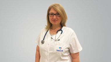 #MediciBuni – Dr. Georgiana Tane, MedLife: „N-am dus niciodată lipsa îmbrăţişărilor. Copiii sunt minunaţi la orice vârstă!”