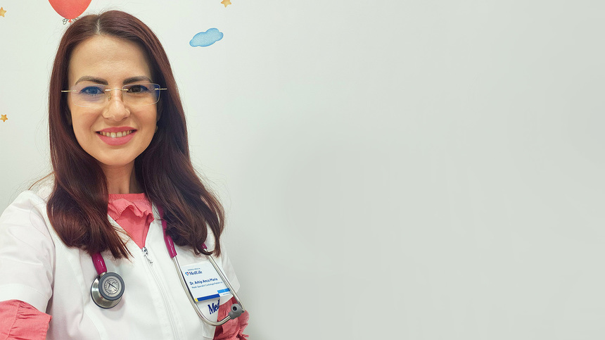 #MediciBuni – Dr. Anca-Maria Arhip, MedLife: „Avem din ce în ce mai multe mame cu vârste extreme, fie foarte tinere, fie prea în vârstă, iar asta vine cu mulţi factori de risc”