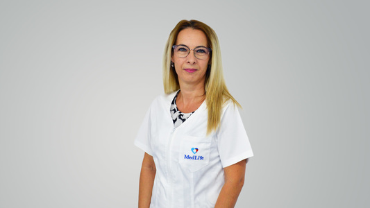 #MediciBuni – Dr. Ramona Oprea, MedLife: „În România sunt foarte multe boli infecţioase frecvente pe care ar trebui să le avem în vedere!”