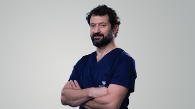 Dr. Victor Constantin Ştefănescu, MedLife: „Pacienţi care acum 30 de ani erau consideraţi inoperabili, astăzi beneficiază de şanse reale de a fi trataţi”