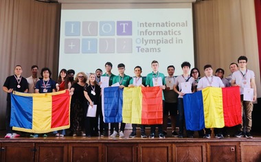 România a obţinut o medalie de aur şi două de bronz la Olimpiada Internaţională de Informatică pe Echipe 2025, desfăşurată în Ungaria / Componenţa echipelor - FOTO