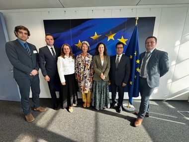 Conducerea SNSPA, întâlnire cu preşedintele Institutului Universitar European pe tema evenimentelor care vor marca aniversarea a 50 de ani de la înfiinţarea Institutului, în anul în care România va deţine Preşedinţia Consiliului Superior al EUI