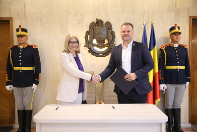 Cooperare între Institutul pentru Studii Politice de Apărare şi Istorie Militară şi Facultatea de Istorie Bucureşti pentru promovarea cunoaşterii istorice, a culturii strategice şi a valorilor educaţiei civice în domeniul securităţii şi apărării naţionale