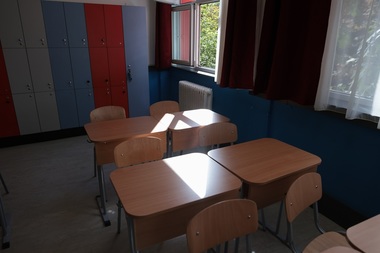Comasarea şcolilor din mediul rural stârneşte îngrijorare: „Profesorii se tem că îşi pierd catedrele, iar copiii riscă să abandoneze şcoala”