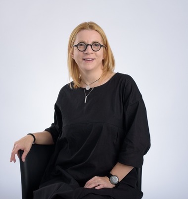 Op-Ed Gabi Bartic - Ipocrizia meditaţiilor: şcoala privată de la noi din sufragerie
