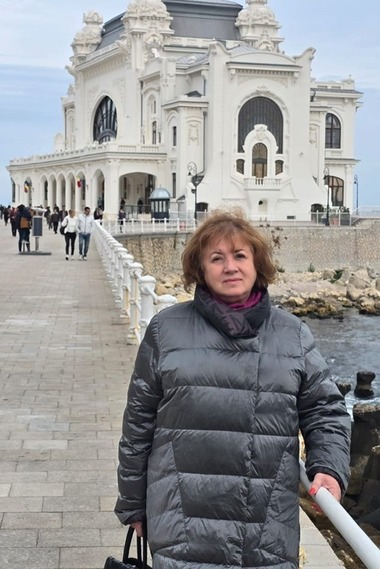 Camelia Voicu, fost director al Colegiului Naţional ”Mihai Eminescu” Buzău, mărturisire emoţionantă la câteva luni după demisie: O funcţie publică este fascinantă, dar muşcă din tine
