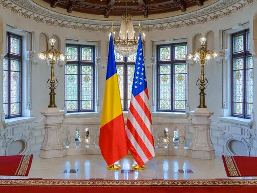 Nicuşor Dan anunţă că 2.883 de liceeni au depus dosare pentru cele 20 de locuri disponibile în Programul FLEX: Demonstrează cât de puternică este dorinţa tinerilor de a se forma prin educaţie de calitate, deschidere internaţională şi valori democratice