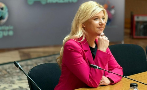 ABC-ul integrării unui copil cu autism în şcoala românească. Ce trebuie să ştie profesorii, părinţii şi colegii