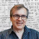 INTERVIU - Cristian Presură, fizician: Pe termen scurt, în următorii 70 de ani, omenirea nu se va autodistruge / Valul anti-ştiinţă a crescut foarte mult. E atât de mare acest val de ură, încât nici eu nu pot să spun că îi fac faţă