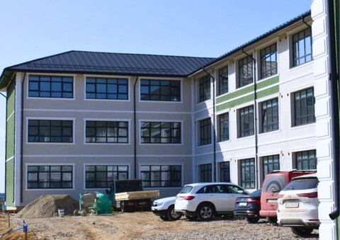 Ministrul Educaţiei, vizită în judeţul Iaşi, unde valoarea investiţiilor în infrastructura educaţională se ridică la aproximativ un miliard de lei – Două şcoli noi se vor construi în comunele Miroslava şi Aroneanu pentru aproximativ 800 de copii