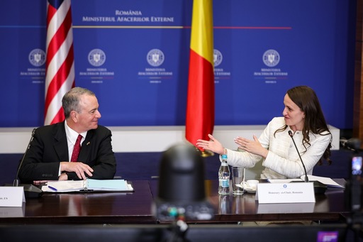 Reuniune România-SUA pentru avansarea programelor de excelenţă educaţională. Oana Ţoiu şi Darryl Nirenberg au co-prezidat Consiliul Director al Comisiei Fulbright/ Ţoiu: Parteneriatul cu SUA, mai puternic când investim în minţile strălucite ale tinerilor