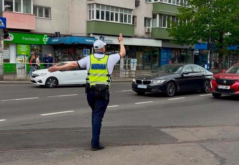 Primăria Capitalei a stabilit, împreună cu Brigada Rutieră, un plan de fluidizare a traficului în Bucureşti, pentru prima zi de şcoală/ Solicitarea reprezentanţilor municipalităţii pentru bucureşteni