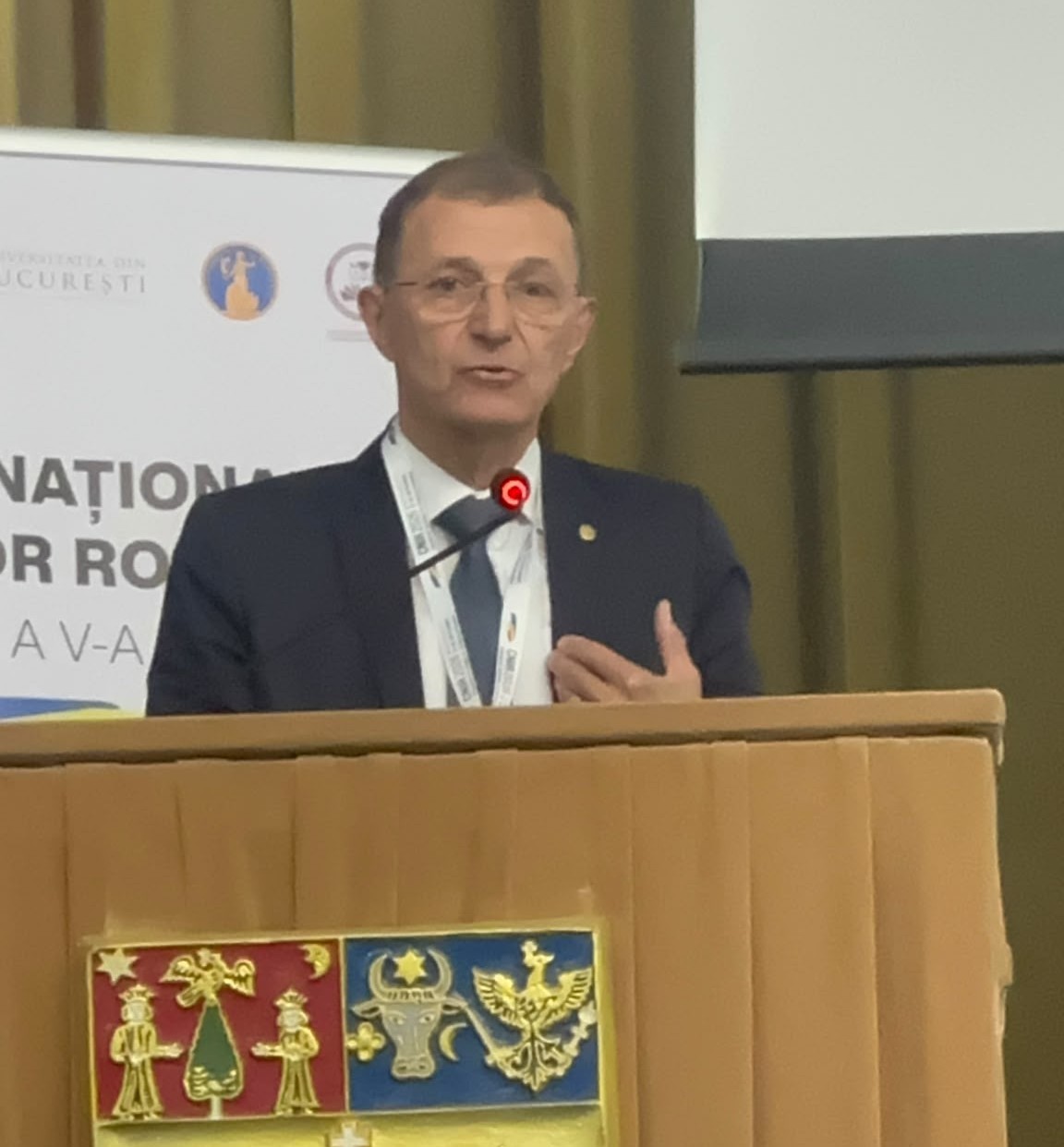 Războiul lui Ioan-Aurel Pop cu şcoala: „neomarxişti”, „globalişti”, module şi lupta pentru cronologie