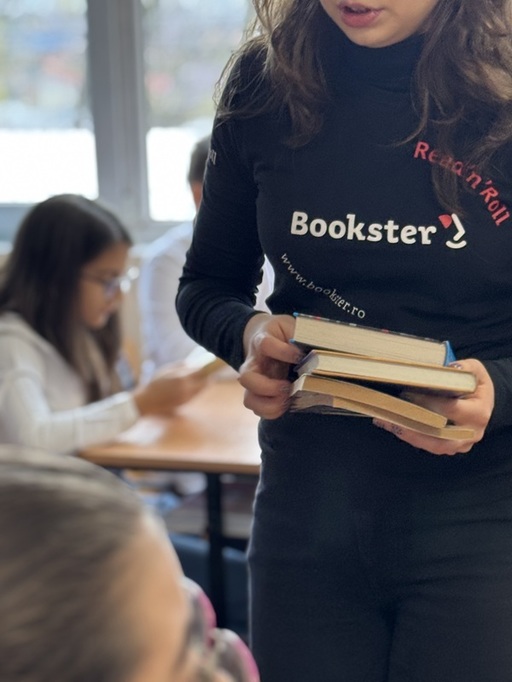 Programul „Bookster în Şcoli”, extins în şase noi judeţe/ Acces gratuit la cărţi, prin împrumut, pentru mai mult de 150.000 de elevi