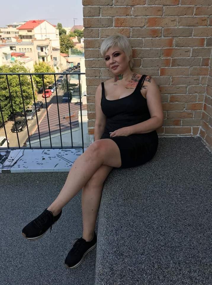 Haine si accesorii ce dau iluzia ca ai slabit brusc (Galerie foto)