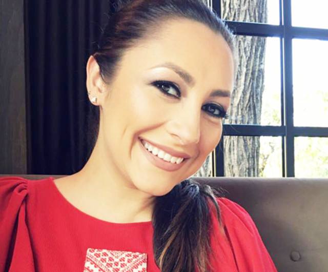 Cum celebritățile slăbesc rapid - Dieta Adinei Halas: a slăbit 32 de kilograme