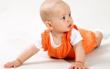 Cât de importantă este gimnastica bebeluşului