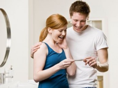 Vrei să rămâi gravidă? Fă sex de două ori într-o noapte