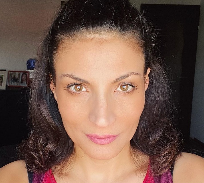 Masca pentru par cu ulei de susan de la actrita Ioana Ginghina plus reteta de sampon natural