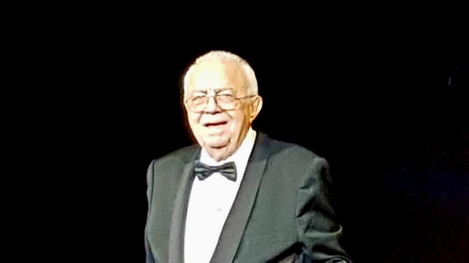 Când este ultima zi în lumea teatrului a lui Alexandru Arşinel? Dezvăluiri exclusive