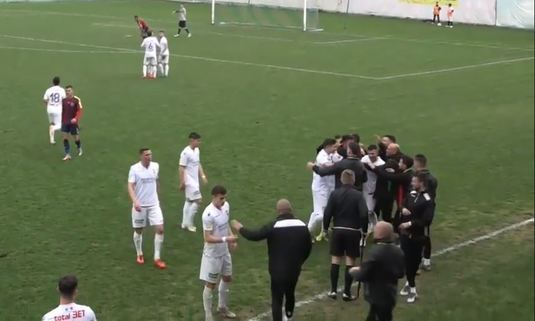 VIDEO | FC Argeş - Mioveni 2-0. Victorie dramatică obţinută de gazde, cu ambele goluri venite în minutele de final