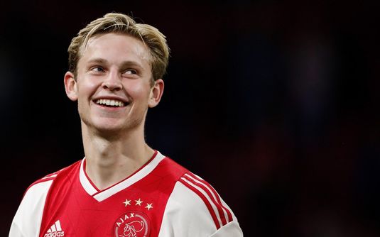 De Jong va fi jucătorul Barcelonei din vară însă vrea să-i bată pe catalani în Champions League: ”Nu voi avea mustrări de conştiinţă”