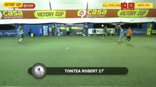 VIDEO | Gol FABULOS marcat pe terenul de minifotbal. "Foarfecă" de la centrul terenului