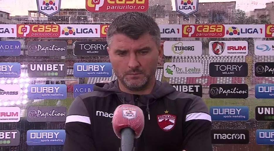 VIDEO | Analiză obiectivă realizată de Adrian Mihalcea, după înfrângerea cu Sepsi. "N-am văzut diferenţa dintre o echipă în 10 oameni şi una în 11"