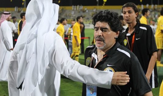 Cine este românul care l-a umilit pe Maradona într-un meci oficial? "Era ca un star de Hollywood"