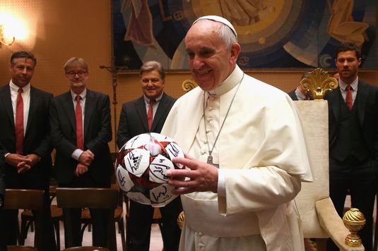 Papa Francisc a primit în audienţă mai mulţi membri din staff-ul celor de la Lazio Roma