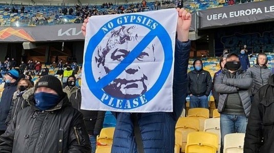 "Fără ţigani, vă rugăm!" Este mesajul uimitor al fanilor celor de la Dinamo Kiev la adresa lui Mircea Lucescu