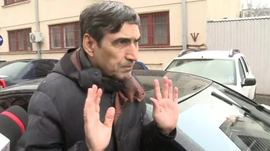 Victor Piţurcă a ieşit la atac: "Este un mare, mare abuz ce se întâmplă". Fostul selecţioner a recunoscut că s-a întâlnit cu şeful ROMARM: "Am vrut să-i cunosc pe aceşti oameni"