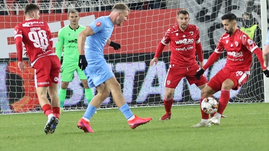VIDEO | Dinamo - Voluntari 1-0. Trei puncte uriaşe pentru ”câini”, după un final ”pe muchie de cuţit”