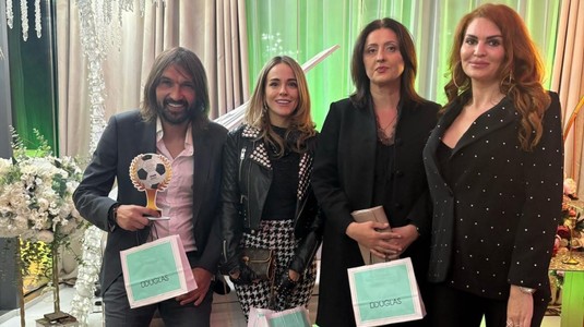 Dan Alexa, vedeta serii la Gala Performanţei şi Excelenţei organizată de Adela Diaconu!