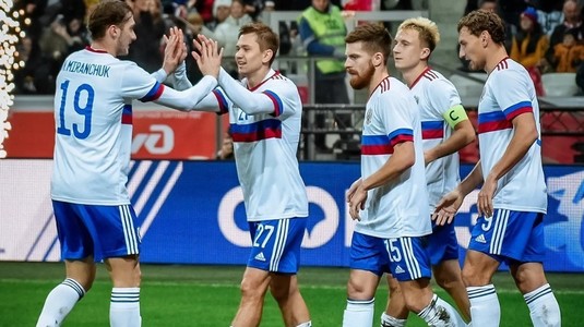 Rusia, între uşa închisă şi semnalul verde: UEFA îşi menţine interdicţia, FIFA deschide discuţia reintegrării