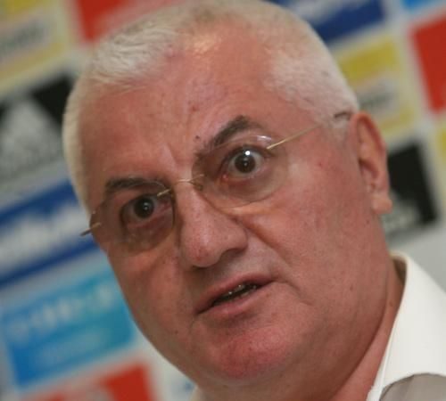 Video exclusiv / Dragomir atacă: "Şefii de galerie de la Dinamo sunt nişte huligani"