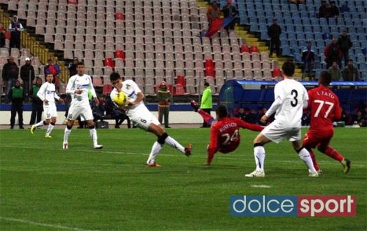 Steaua - Sportul 4-1. Joc excelent, victorie clară şi roş-albaştrii sunt la 5 puncte de liderul CFR. Vezi aici imagini!