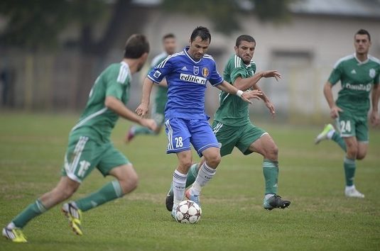 FC Universitatea Craiova - CSM Râmnicu Vâlcea 1-0, în Liga II. Vezi imagini din meci!
