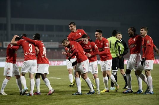 A început curăţenia de iarnă la Dinamo. Iată primul plecat!