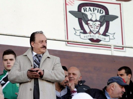 Dezbatere dolcesport.ro: vrei să continue Cristescu la Rapid? Scrie pe Facebook şi îţi vom publica mesajul pe site!