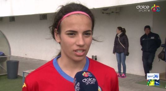 Naţionala feminină de fotbal a disputat un nou amical cu o echipă de băieţi. "Noi nu suntem ca celelalte fete, să plângem la orice julitură" VIDEO