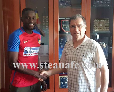 Steaua l-a prezentat oficial şi pe Wilfred Moke