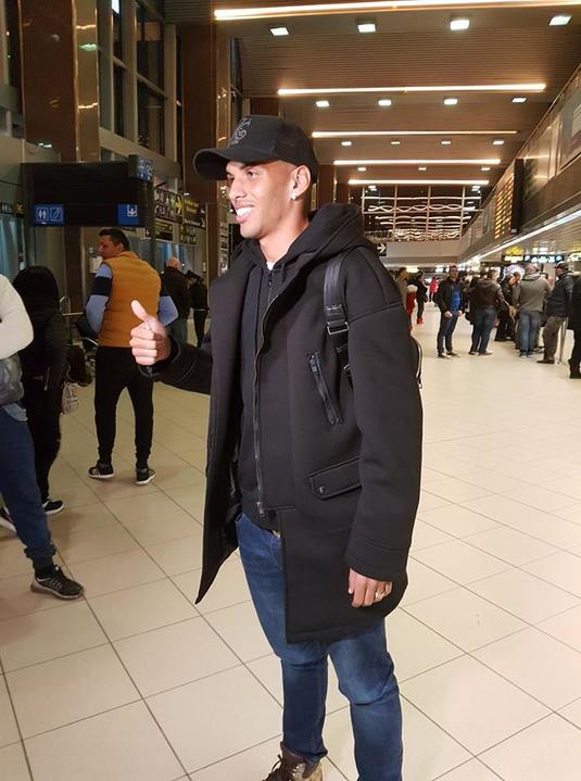 Rivaldinho, fiul celebrului brazilian Rivaldo, a ajuns la Bucureşti I DECLARAŢII ÎN EXCLUSIVITATE! VIDEO