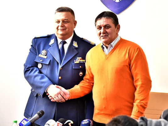CSA Steaua şi-a găsit jucători pentru echipa de fotbal: "S-a ajuns la o înţelegere. Se va forma o echipă de juniori de elită" VIDEO