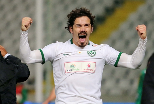 George Florescu a semnat cu Universitatea Cluj